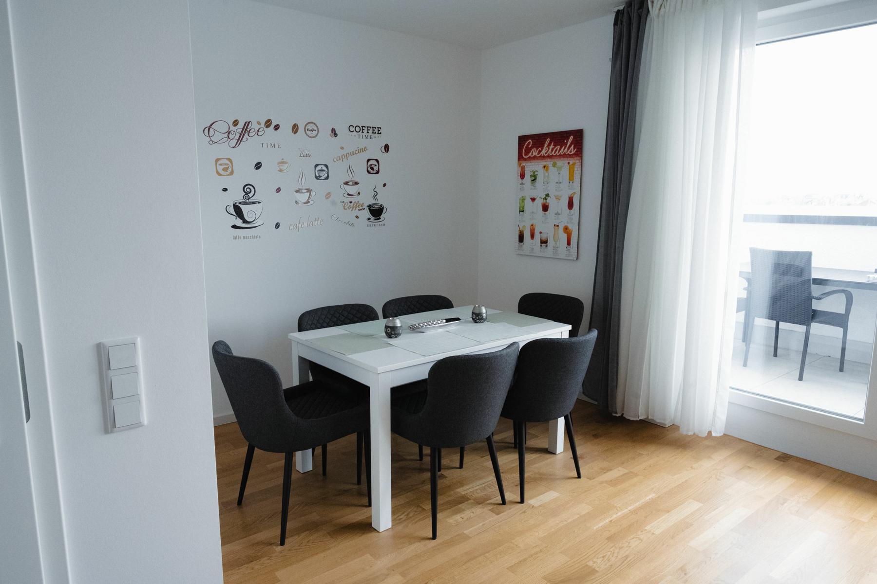 Essbereich Monteurwohnung Offenbach