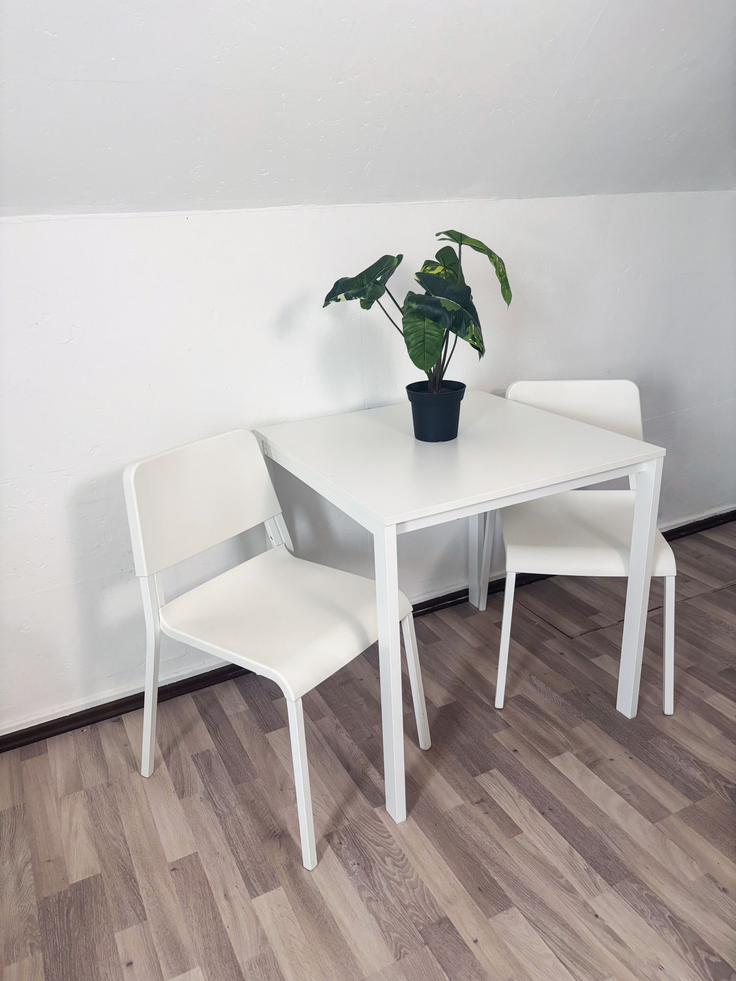 Essbereich Monteurwohnung Roßdorf